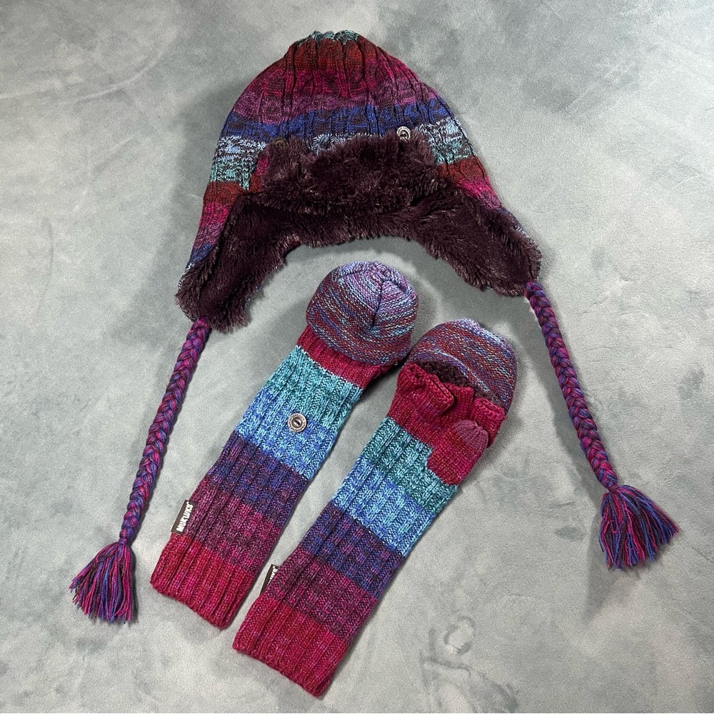 Muk Luks Trapper Hat and Gloves/Mittens